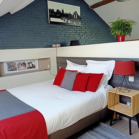 Les Suites Angevines 昂热 外观 照片