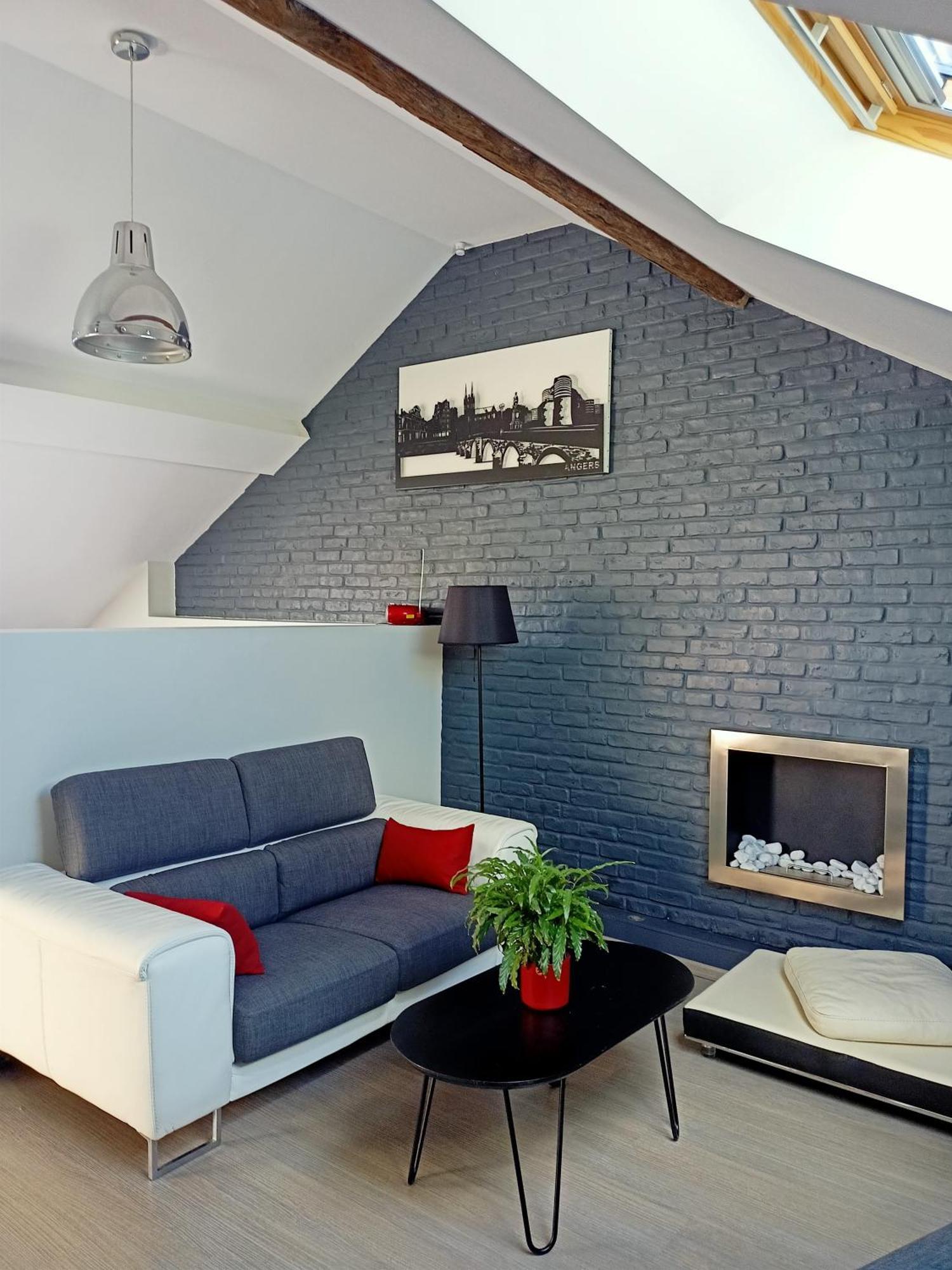 Les Suites Angevines 昂热 外观 照片